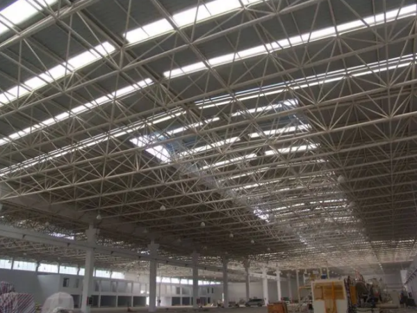 沙坪坝网架工程施工中需要注意哪些事项?